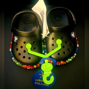 ✨NEW✨Crocs ‘Crocband’ Lights Clog (Black), TD Size 5C.
